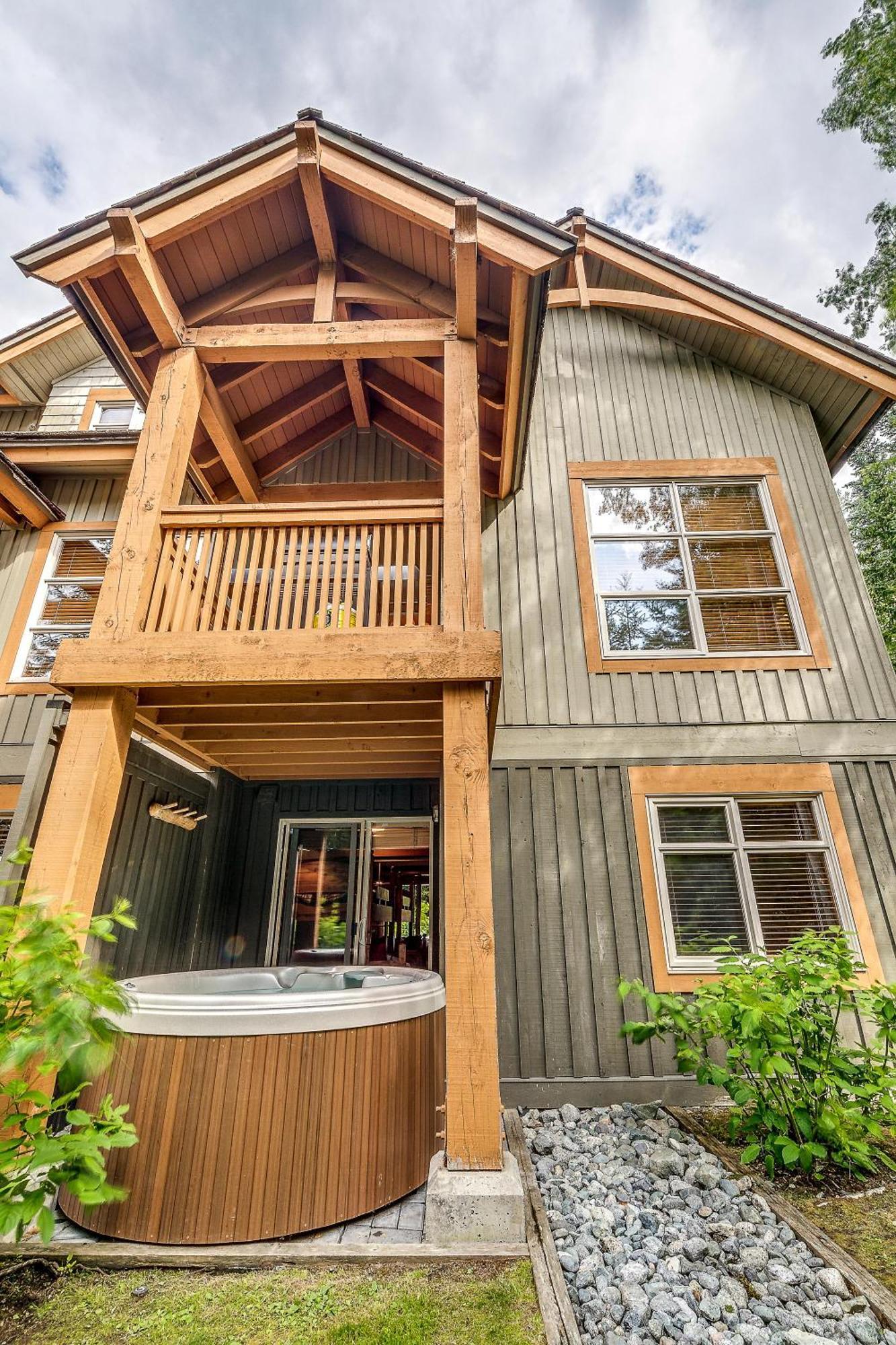 Mountain Star 28 Hot Tub Villa Уислър Екстериор снимка
